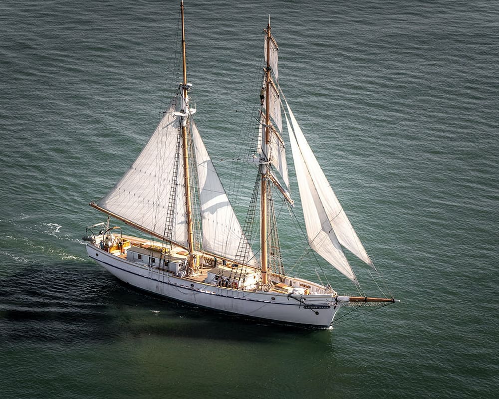 San Francisco Sailing Tall Ship