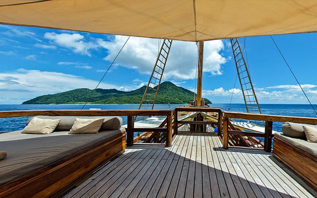 Liveaboard ship in Raja Ampat