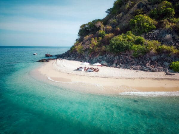 remote beach picnic in Komodo