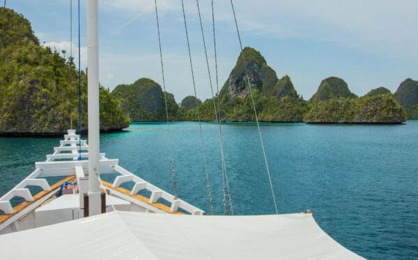 luxury liveaboard in Raja Ampat Indonesia