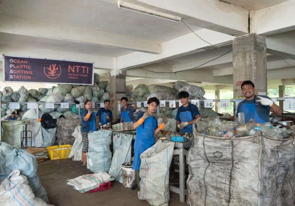 Sorting Station at Manado_WasteManagement(1) (1)